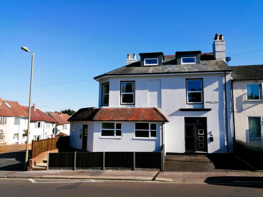 Windmill Road, La Fontaine Court, GU12