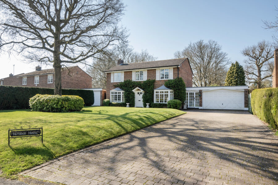 Nutwood House