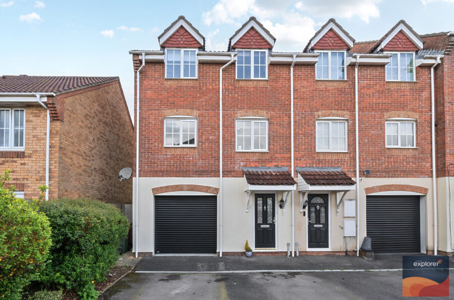 Belfry Square, Beggarwood, RG22