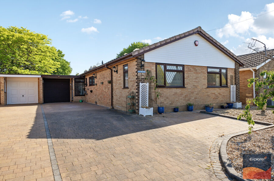Pack Lane, Oakley, RG23