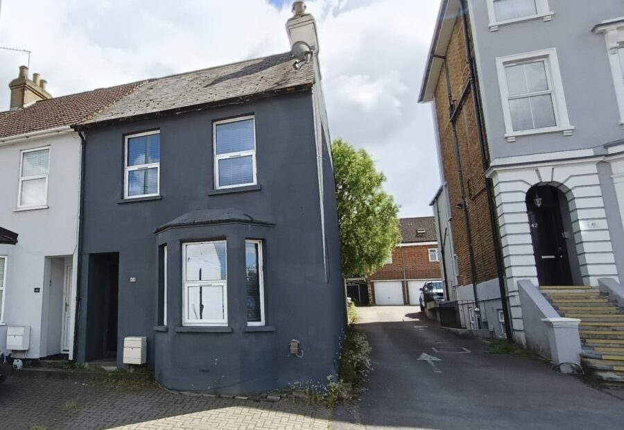 Ash Road, Aldershot, GU12