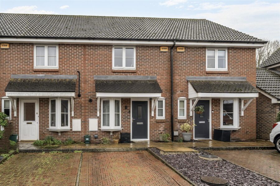 Lanes End, Chineham, RG24